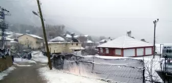 Antalya'nın yüksek kesimlerinde kar yağışı etkili oldu