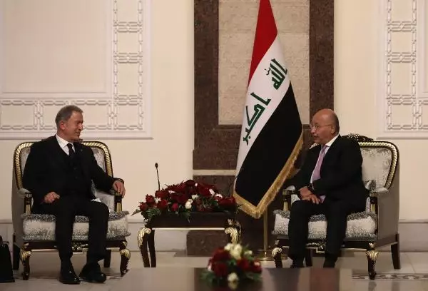 Bakan Akar'dan sürpriz Irak ziyareti (4) Bakan Akar'dan sürpriz Irak ziyareti (4)
