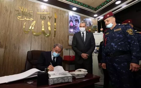 Son dakika haberleri | Milli Savunma Bakanı Akar, Bağdat'ta Irak İçişleri Bakanı El Ganimi ile görüştü Açıklaması Son dakika haberleri | Milli Savunma Bakanı Akar, Bağdat'ta Irak İçişleri Bakanı El Ganimi ile görüştü Açıklaması