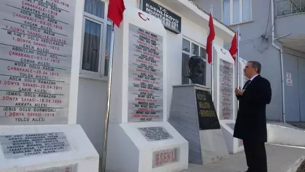 Bigadiçli 320 şehit anısına, 69 mahalleye 74 anıt yaptırıldı Bigadiçli 320 şehit anısına, 69 mahalleye 74 anıt yaptırıldı