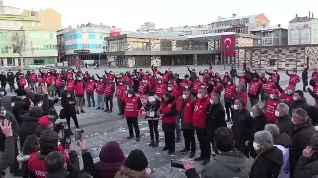 DİSK Genel Başkanı Çerkezoğlu'ndan işten çıkarılan işçilere destek DİSK Genel Başkanı Çerkezoğlu'ndan işten çıkarılan işçilere destek