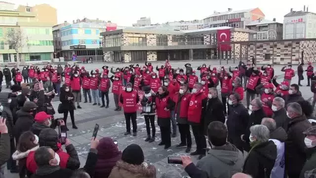 DİSK Genel Başkanı Çerkezoğlu'ndan işten çıkarılan işçilere destek