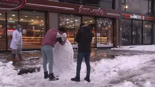 Erzincan'da kar mesaisi Erzincan'da kar mesaisi