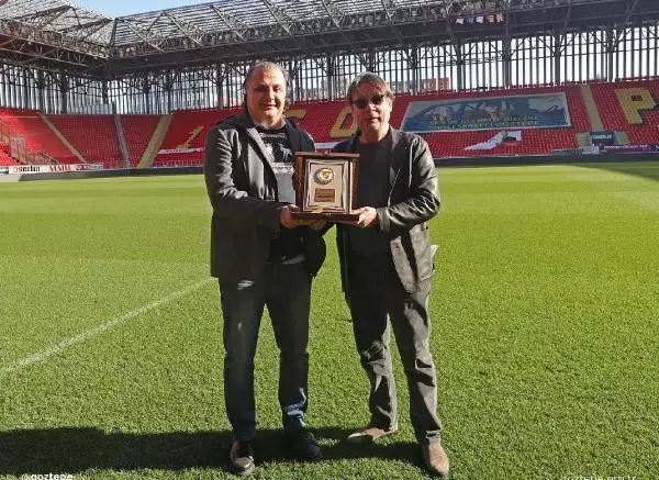 Göztepe'de Güncan emekli oldu Göztepe'de Güncan emekli oldu