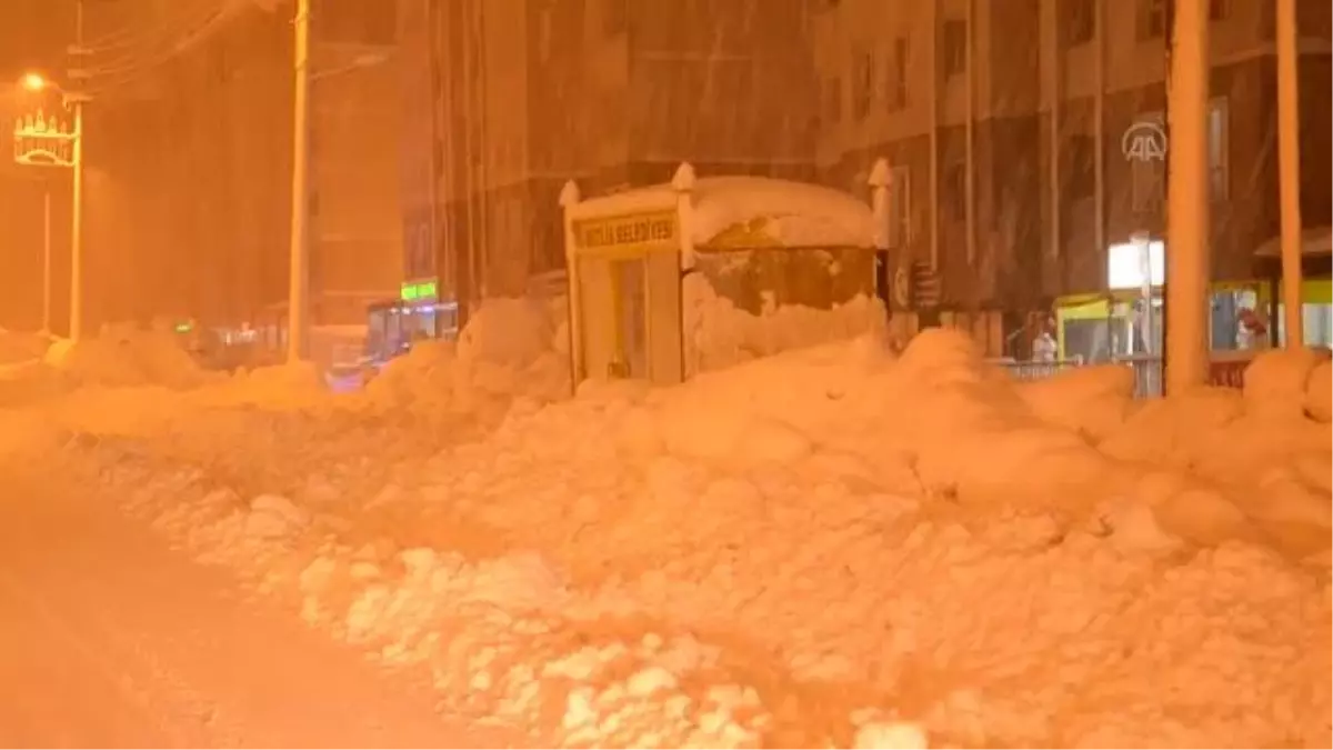 Son dakika haberi... Kar etkisini sürdürüyor