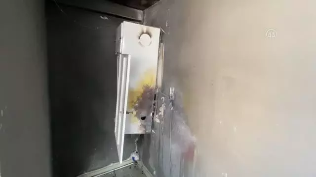 Son dakika gündem: Kar kütlesiyle ağırlaşan kabloların yüksek voltajından çıkan yangın ev ve iş yerlerine zarar verdi Son dakika gündem: Kar kütlesiyle ağırlaşan kabloların yüksek voltajından çıkan yangın ev ve iş yerlerine zarar verdi