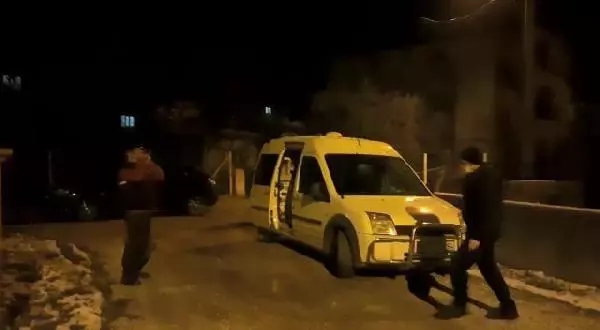Ağabey, tartıştığı kardeşini bıçaklayarak öldürdü Ağabey, tartıştığı kardeşini bıçaklayarak öldürdü