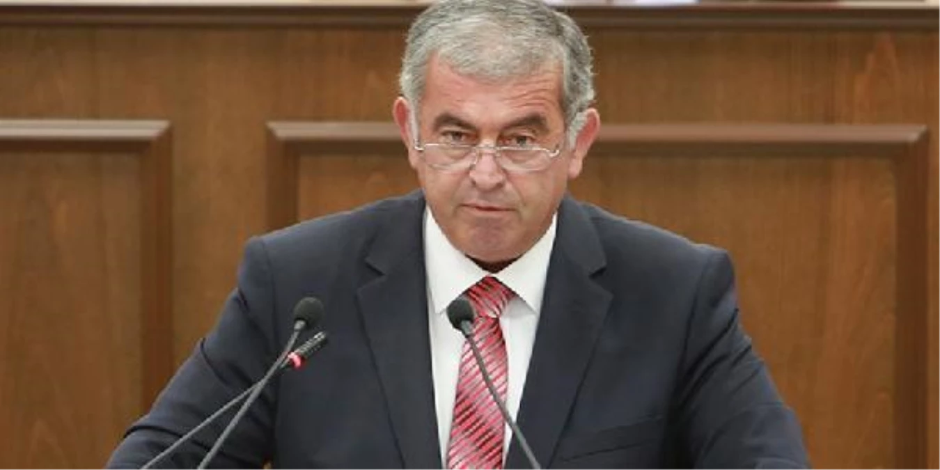 Ο dernder Sennaroğlu έγινε ο νέος ομιλητής του κοινοβουλίου της ΤΔΒΚ