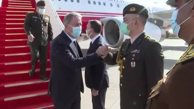 Milli Savunma Bakanı Akar Irak'ta Milli Savunma Bakanı Akar Irak'ta