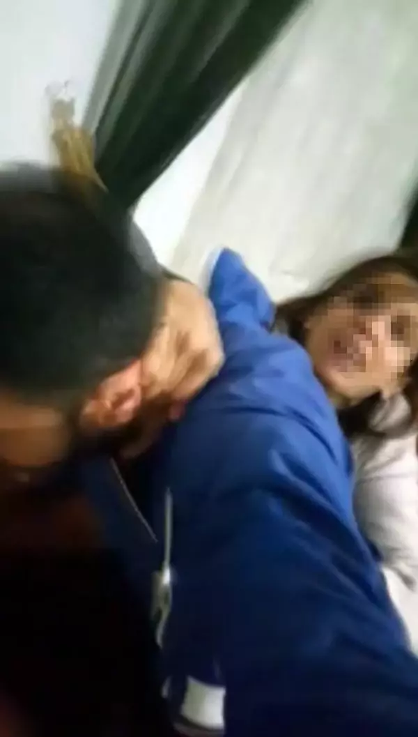 Şiddet uyguladığı iddia edilen koca: Ortada şiddet yok, eşimin psikolojik sorunu var Şiddet uyguladığı iddia edilen koca: Ortada şiddet yok, eşimin psikolojik sorunu var