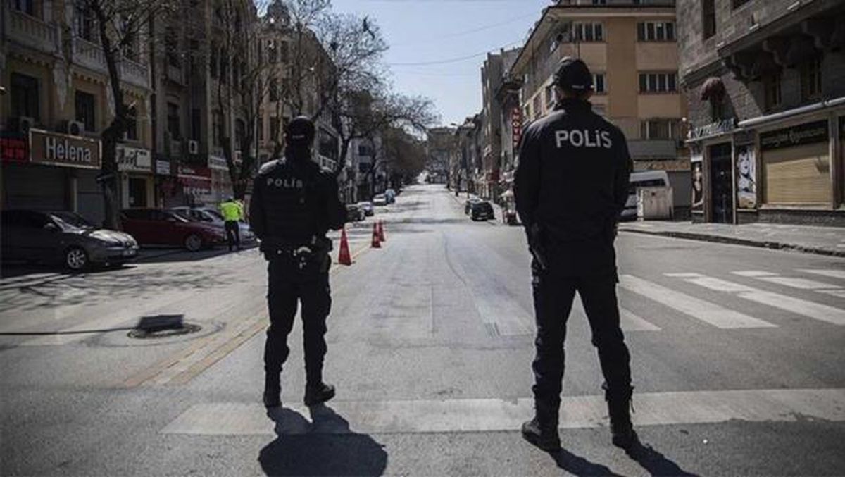 Sokağa çıkma yasağı ne zaman bitecek? Hafta sonu, hafta içi sokağa çıkma yasağı ne zaman bitiyor, kısıtlamalar kalkıyor mu?
