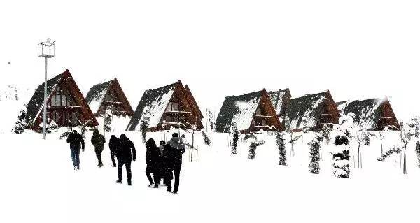Yıldız Dağı'nda kar 90 santimetreyi buldu, kayak tutkunları akın etti Yıldız Dağı'nda kar 90 santimetreyi buldu, kayak tutkunları akın etti