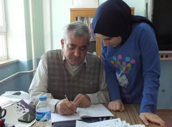 Yozgat Mevlüde Ahmet Doğanay Fen Lisesi kendi mobil uygulamasını geliştirdi Yozgat Mevlüde Ahmet Doğanay Fen Lisesi kendi mobil uygulamasını geliştirdi