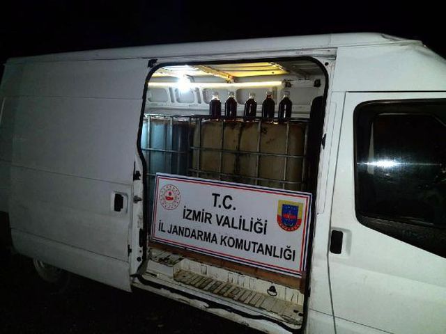 Jandarma baskınında 22 bin litre kaçak akaryakıt ele geçirildi