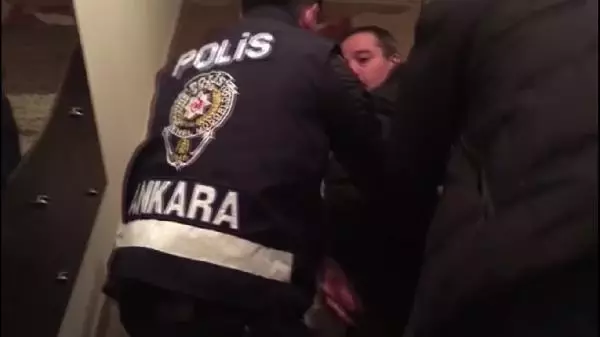 Ankara'da lüks otomobil çetesine operasyon Ankara'da lüks otomobil çetesine operasyon
