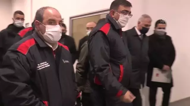 Son dakika haberleri! Bakan Varank, Sakarya'da traktör fabrikasını ziyaret etti Son dakika haberleri! Bakan Varank, Sakarya'da traktör fabrikasını ziyaret etti