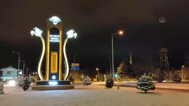 Doğu'da kış ulaşımı olumsuz etkiliyor Doğu'da kış ulaşımı olumsuz etkiliyor