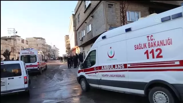 GAZİANTEP - Nizip'te çıkan yangında 2 çocuk hayatını kaybetti (2)
