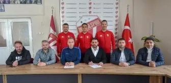 İnegölspor, Özgür Şahin ve ekibi ile anlaştı