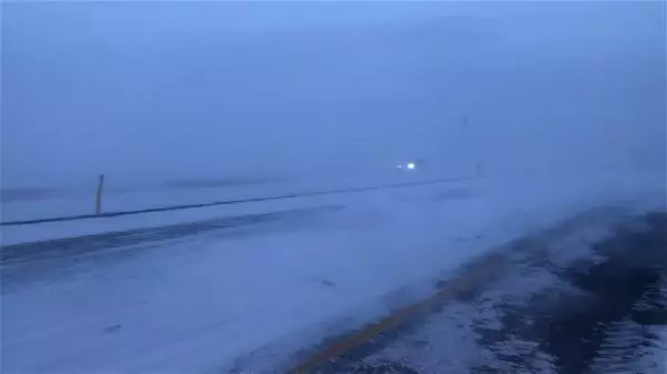 Kars'ta tipi; evler kara gömüldü, dışarı çıkamadılar Kars'ta tipi; evler kara gömüldü, dışarı çıkamadılar