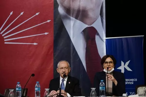 Kılıçdaroğlu: 'Bütün apartman görevlilerinin sözcüsü olmaktan onur duyuyorum' Kılıçdaroğlu: 'Bütün apartman görevlilerinin sözcüsü olmaktan onur duyuyorum'
