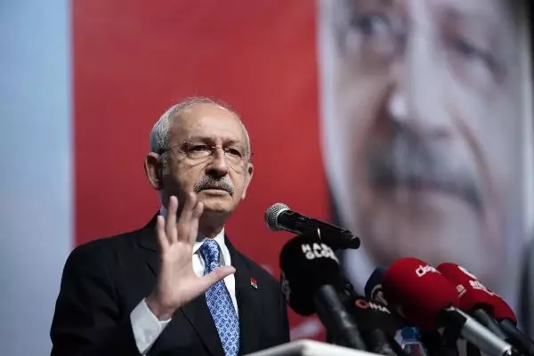 Kılıçdaroğlu: 'Bütün apartman görevlilerinin sözcüsü olmaktan onur duyuyorum' Kılıçdaroğlu: 'Bütün apartman görevlilerinin sözcüsü olmaktan onur duyuyorum'