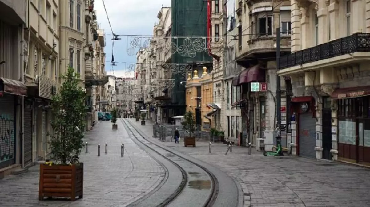 Kısıtlamaların esnetilmesi için mart ayının ikinci yarısı bekleniyor