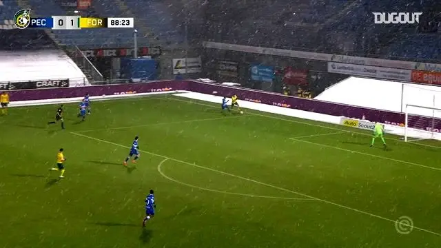 Mats Seuntjens'in PEC Zwolle'ye Attığı Gol Mats Seuntjens'in PEC Zwolle'ye Attığı Gol