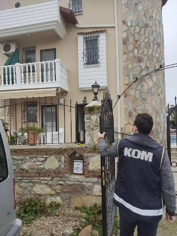 Muğla'da büyük gayrimenkul vurgunu: 111 taşınmazı üzerlerine geçirdiler Muğla'da büyük gayrimenkul vurgunu: 111 taşınmazı üzerlerine geçirdiler