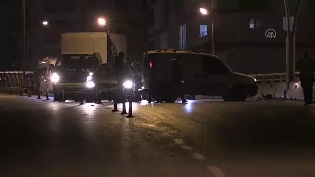 Son dakika haberleri... SAMSUN -Buzlanan yolda 10 araç kaza yaptı: 1 yaralı Son dakika haberleri... SAMSUN -Buzlanan yolda 10 araç kaza yaptı: 1 yaralı