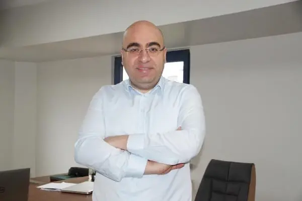'Sosyal medya atom bombasından daha tehlikeli' 'Sosyal medya atom bombasından daha tehlikeli'
