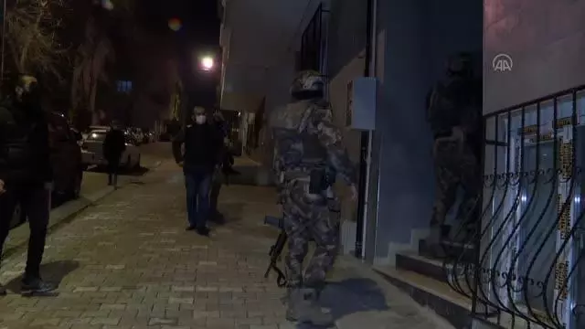 Son dakika haberleri! Terör örgütü DEAŞ'a yönelik operasyonda 16 şüpheli yakalandı Son dakika haberleri! Terör örgütü DEAŞ'a yönelik operasyonda 16 şüpheli yakalandı