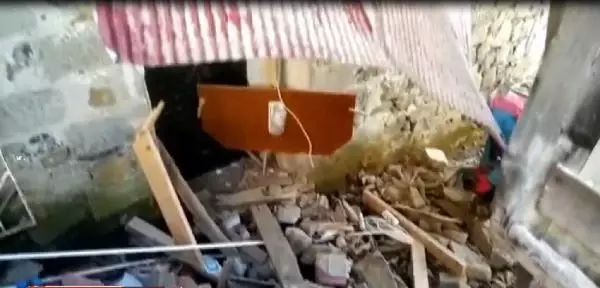 Trabzon'da, heyelanda 2 ev hasar gördü Trabzon'da, heyelanda 2 ev hasar gördü