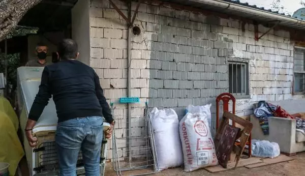 Son Dakika | 2 kişiyle başlayan yardımlaşma hareketi, 30 bin kişilik gönüllü ordusuna dönüştü Son Dakika | 2 kişiyle başlayan yardımlaşma hareketi, 30 bin kişilik gönüllü ordusuna dönüştü