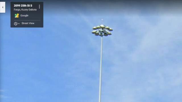 ABD'de, UFO olduğu iddia edilen cismin elektrik lambası olduğu ortaya çıktı ABD'de, UFO olduğu iddia edilen cismin elektrik lambası olduğu ortaya çıktı