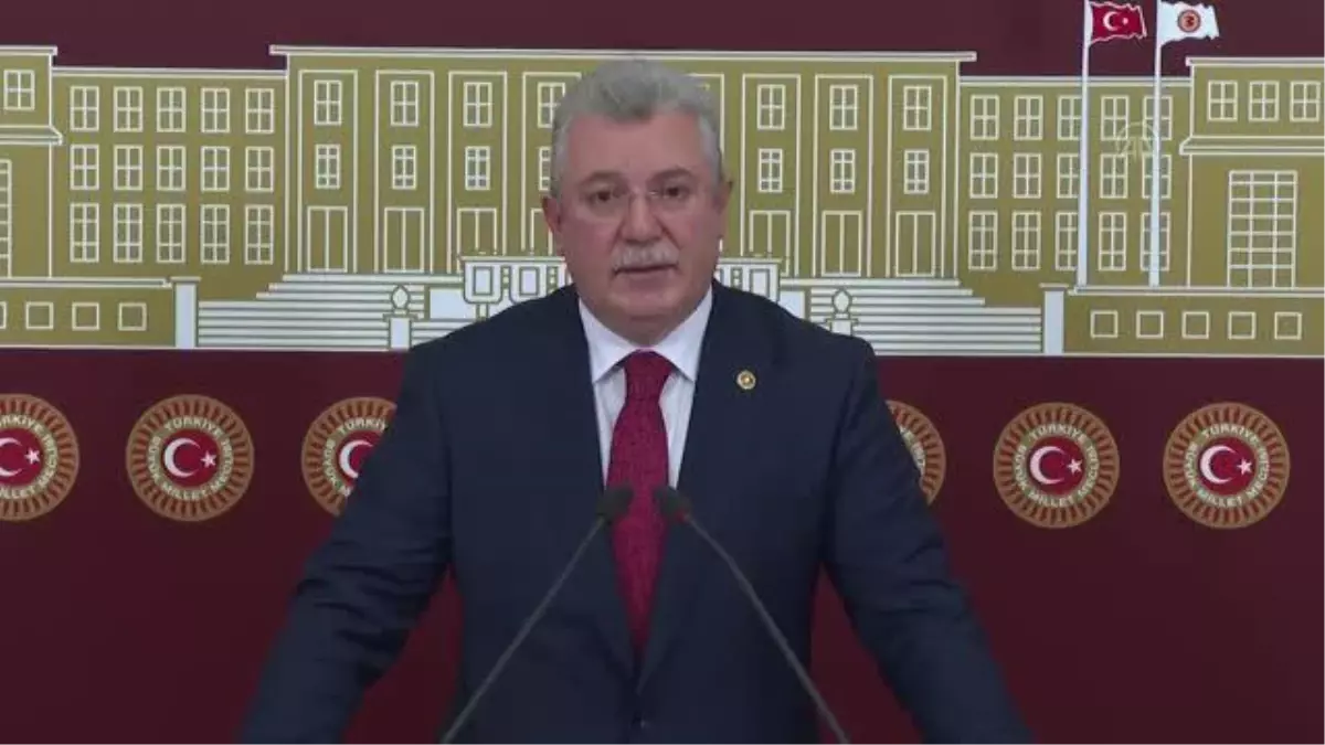 Akbaşoğlu: 'İftira siyasetine bel bağlamış bir muhalefet ile karşı karşıyayız'