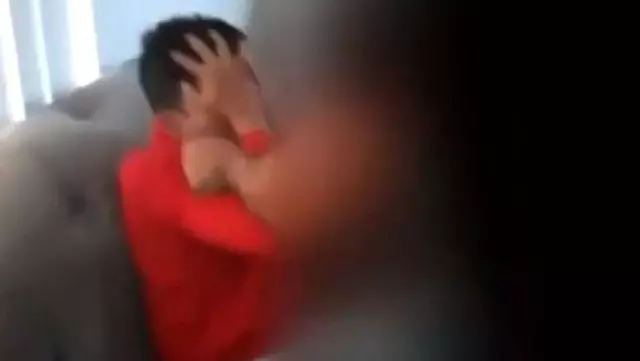 Baba, kızını istismar eden genci eve çağırıp öldüresiye dövdü Baba, kızını istismar eden genci eve çağırıp öldüresiye dövdü