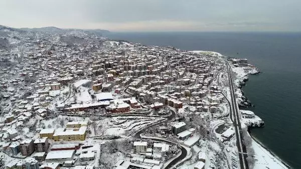 Beyaza bürünen Zonguldak havadan görüntülendi Beyaza bürünen Zonguldak havadan görüntülendi