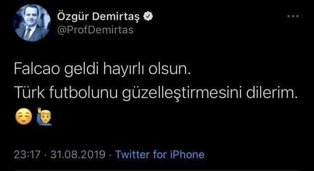 Economist Özgür Demirtaş's Mesut Özil sharing angered Fenerbahçeli fans