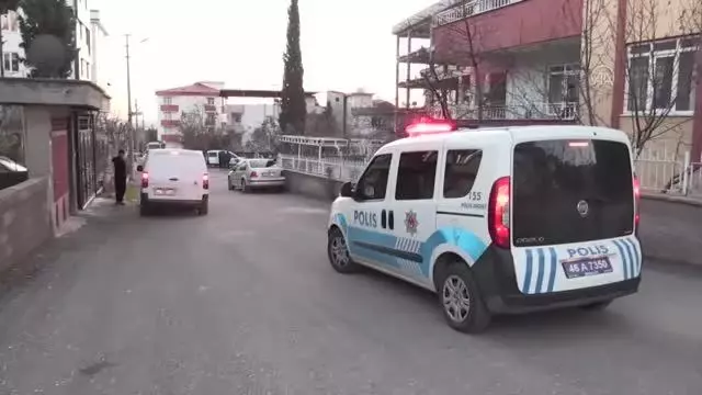 KAHRAMANMARAŞ - Hırsızlık şüphelisi suçüstü yakalandı KAHRAMANMARAŞ - Hırsızlık şüphelisi suçüstü yakalandı