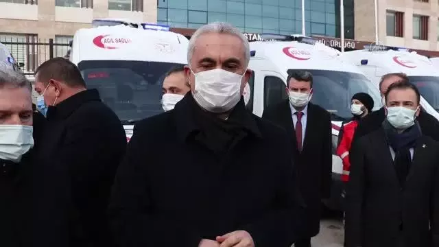 KASTAMONU - Sağlık Bakanlığınca tahsis edilen 6 ambulans teslim edildi KASTAMONU - Sağlık Bakanlığınca tahsis edilen 6 ambulans teslim edildi
