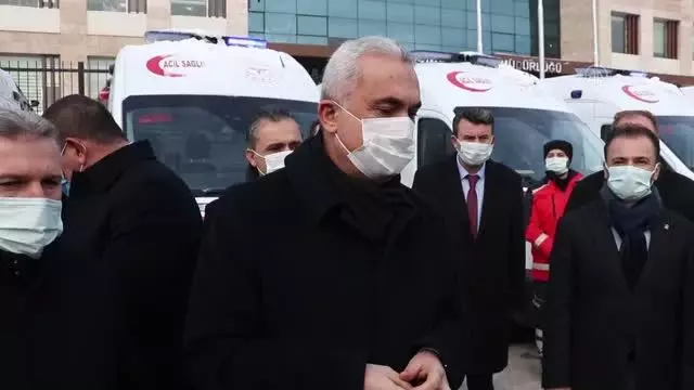 KASTAMONU - Sağlık Bakanlığınca tahsis edilen 6 ambulans teslim edildi KASTAMONU - Sağlık Bakanlığınca tahsis edilen 6 ambulans teslim edildi