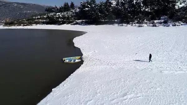 Kuruma noktasına gelen Gölbaşı Barajı'nın su seviyesi yağışlarla arttı Kuruma noktasına gelen Gölbaşı Barajı'nın su seviyesi yağışlarla arttı