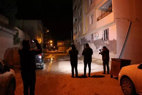 Sobadan çıkan yangında uzman çavuş ve oğlu öldü, anne ile kızı yaralı Sobadan çıkan yangında uzman çavuş ve oğlu öldü, anne ile kızı yaralı