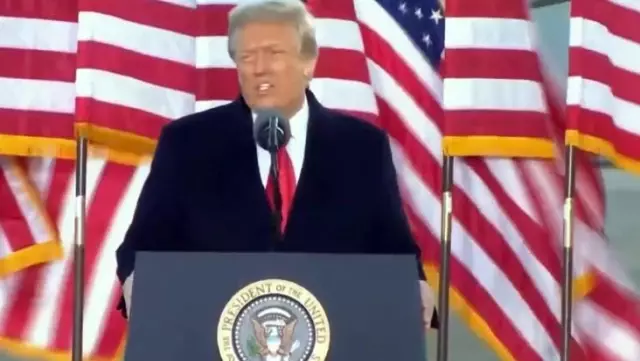 Son Dakika: Beyaz Saray'a veda eden Donald Trump: Bir şekilde geri geleceğiz Son Dakika: Beyaz Saray'a veda eden Donald Trump: Bir şekilde geri geleceğiz