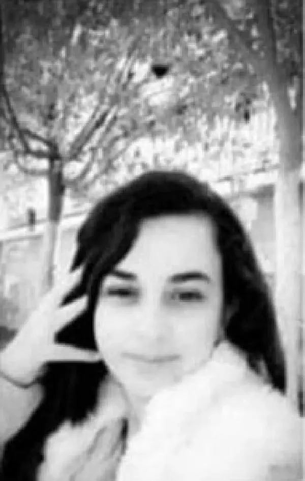 Tarsus'taki kazada hayatını kaybeden aynı aileden 5 kişi son yolculuğuna uğurlandı Tarsus'taki kazada hayatını kaybeden aynı aileden 5 kişi son yolculuğuna uğurlandı