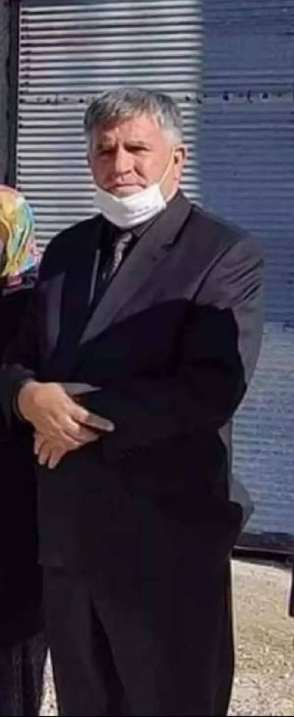 Tarsus'taki kazada hayatını kaybeden aynı aileden 5 kişi son yolculuğuna uğurlandı Tarsus'taki kazada hayatını kaybeden aynı aileden 5 kişi son yolculuğuna uğurlandı