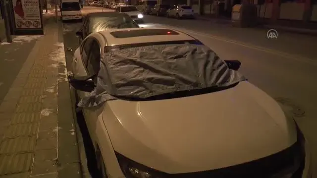 Termometreler sıfırın altında 17 dereceyi gösterdi Termometreler sıfırın altında 17 dereceyi gösterdi