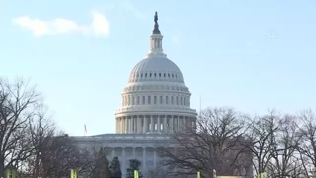 ABD'nin seçilmiş Başkanı Biden'ın yemin töreni olağanüstü güvenlik önlemleri altında başladı ABD'nin seçilmiş Başkanı Biden'ın yemin töreni olağanüstü güvenlik önlemleri altında başladı