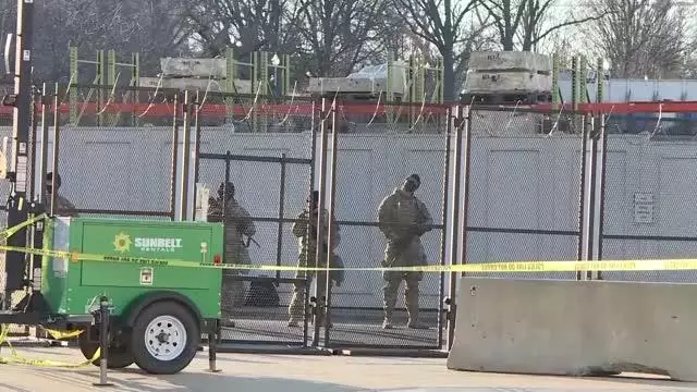 ABD'nin seçilmiş Başkanı Biden'ın yemin töreni olağanüstü güvenlik önlemleri altında başladı ABD'nin seçilmiş Başkanı Biden'ın yemin töreni olağanüstü güvenlik önlemleri altında başladı